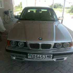 BMW 525 1992