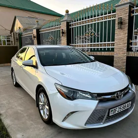 Toyota Camry 2016