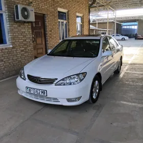Toyota Camry 2003