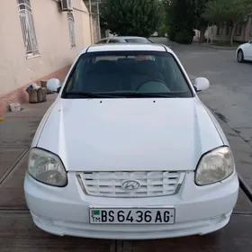 Hyundai Accent 2004