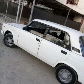 Lada 2107 1985