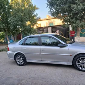 Opel Vectra 2000