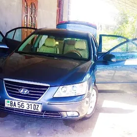 Hyundai Sonata 2009
