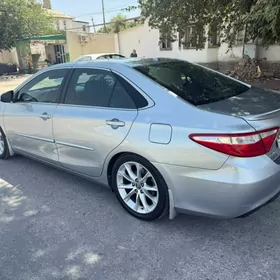 Toyota Camry 2016