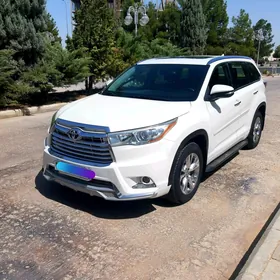 Toyota Highlander 2016