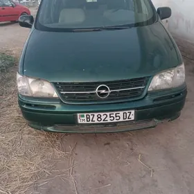 Opel Sintra 1999