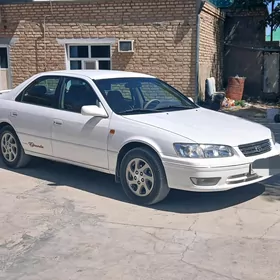 Toyota Camry 1997