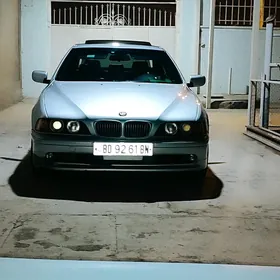 BMW E39 2001