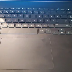 HP Victus kompyuter