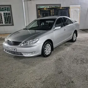 Toyota Camry 2005