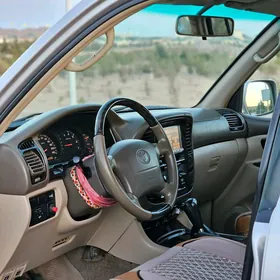 Toyota Land Cruiser 2000