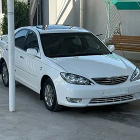 Toyota Camry 2005