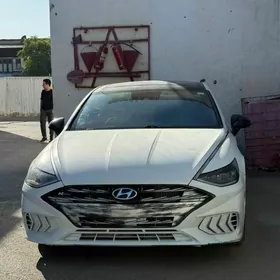 Hyundai Sonata 2021