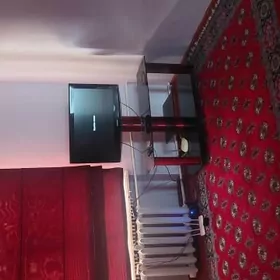 Eýesinden 2kom 4mkr arassa jaÿ, remomt prostoÿ. Iç