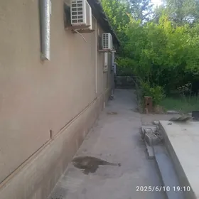 Satlyk jaý