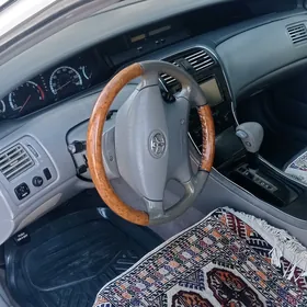 Toyota Avalon 2001