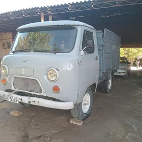 UAZ Profi 1998