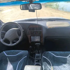 Nissan Pathfinder 1998