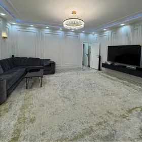 30 МКР 1 Эт 2 ком Двор 65m2