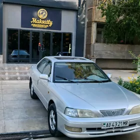 Toyota Vista 1996