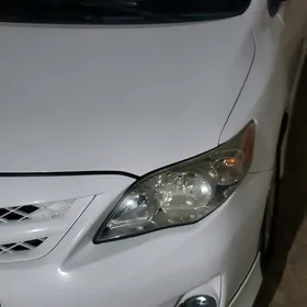 Toyota Corolla 2012