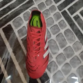 Adidas predator