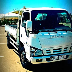 Isuzu Elf 2012