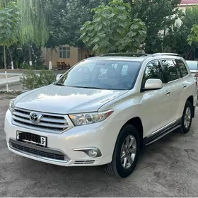 Toyota Highlander 2011