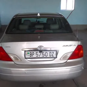 Toyota Avalon 2001