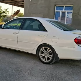 Toyota Camry 2005