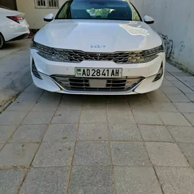 Kia K5 2022