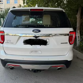 Ford Explorer 2016