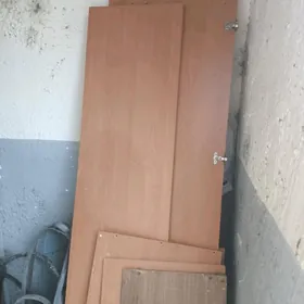 Шкаф