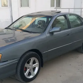 Toyota Avalon 1999