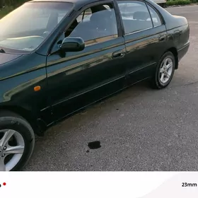 Toyota Carina 1993
