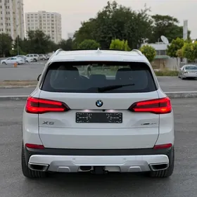 BMW X5 2021