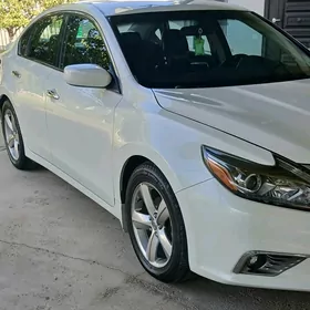 Nissan Altima 2018