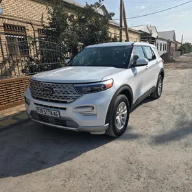 Ford Explorer 2020