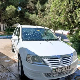 Renault Laguna 1 2010