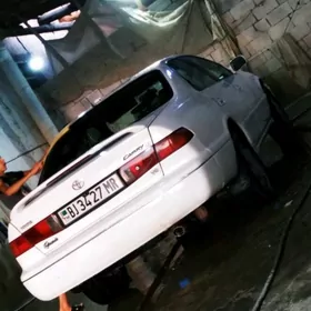 Toyota Camry 2000