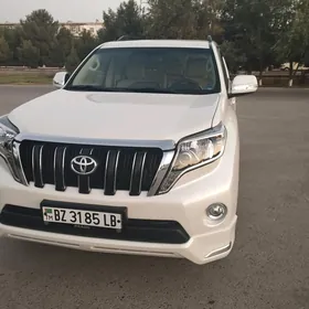 Toyota Land Cruiser Prado 2013