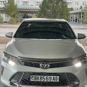Toyota Camry 2017