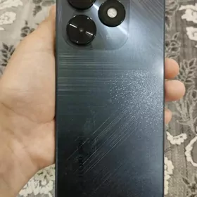 Tecno spark 20 c
