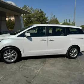 Kia Sedona 2020