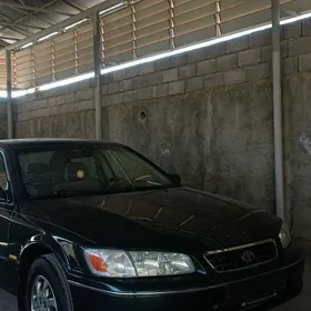 Toyota Camry 2000