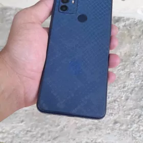TCL 30 se obmen
