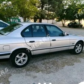 BMW 535 1990