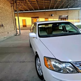 Toyota Avalon 2000