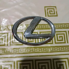 lexus emblema