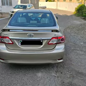 Toyota Corolla 2012